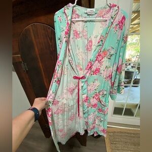 Peachymama Floral Kimono Robe below knee size Medium